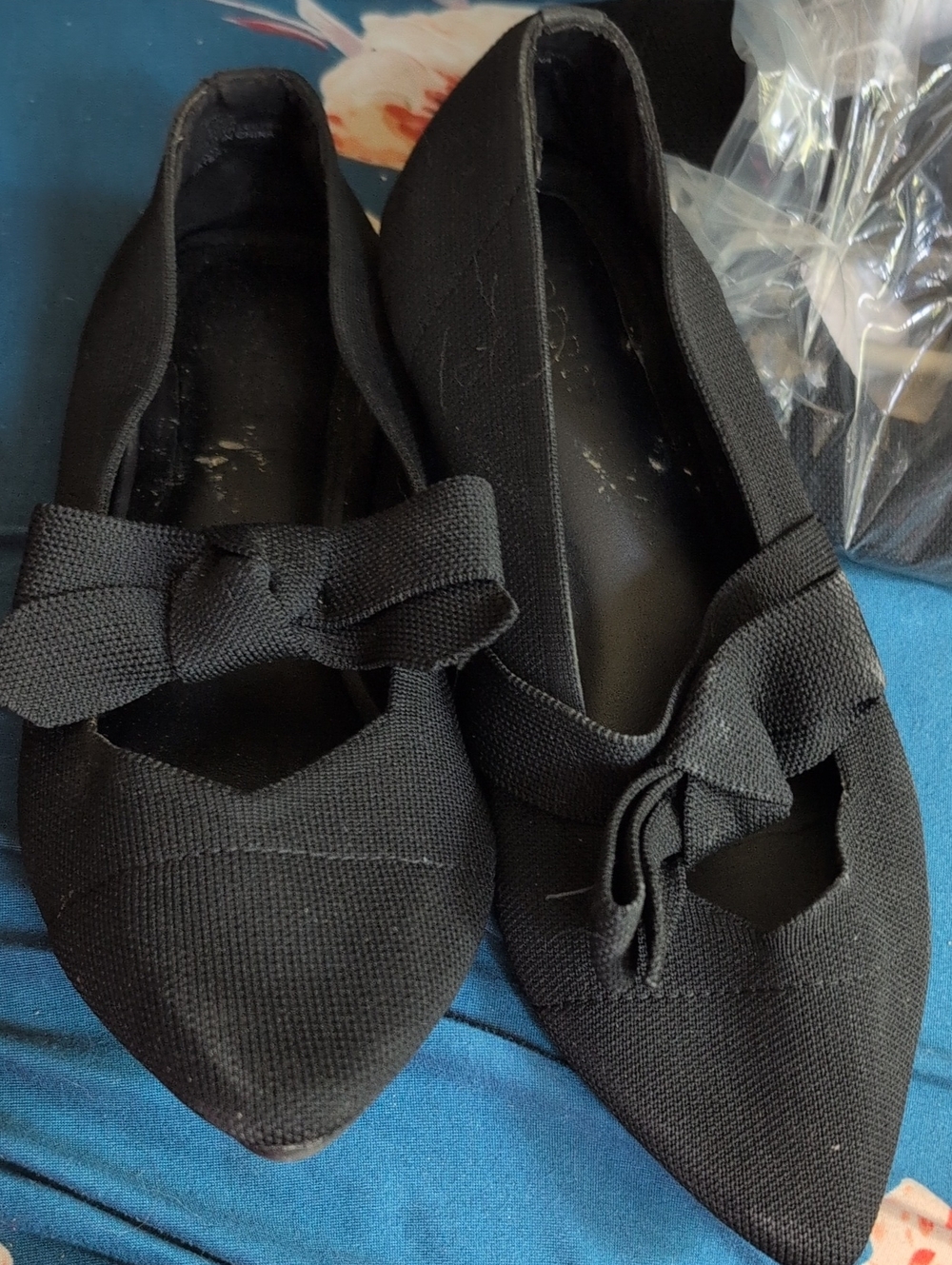 Torrid Women’s Black Pointed Toe Bow Flats